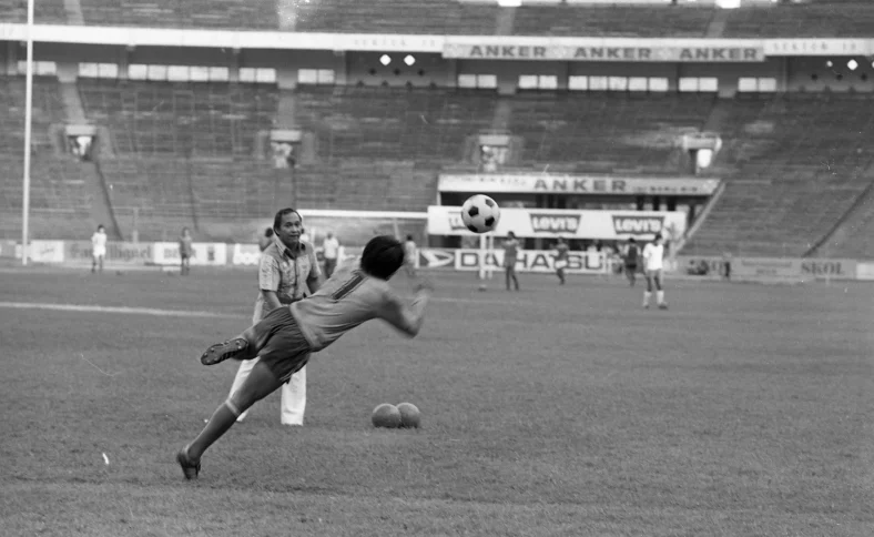 Klub-Legendaris Sepak Bola Indonesia dan Peranannya